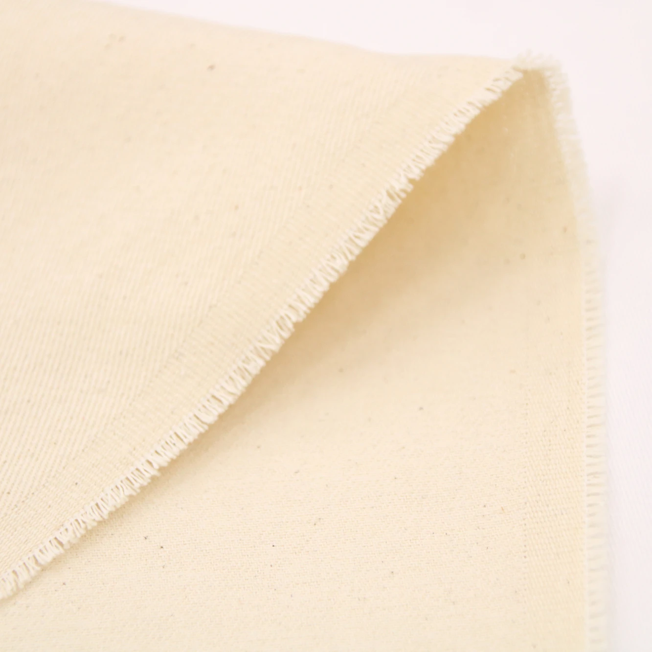 Fine Workmanship 308Gsm Weight 74*44 Density Crepe Fabric Muslin Fabric For Dresses