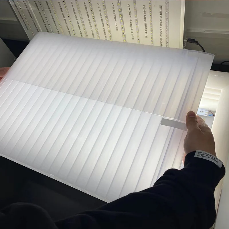 Multi colour 30MM UV coated light transmitting polycarbonate wall sheet for facade curtain