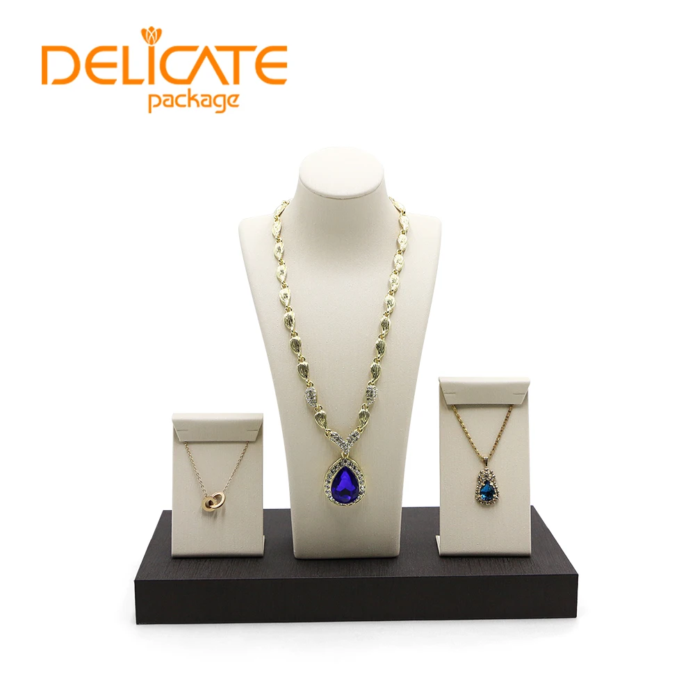 High-end Earrings Necklace Jewelry Display Stands Wood Custom Luxury Black And White Pu Leather Jewelry Display Stand Set