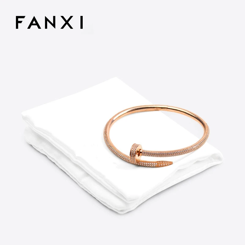 FANXI High Quality White Silk Jewelry Bag For Ring Earrings Bracelet Bangle Display Custom Logo Jewellery Pouch
