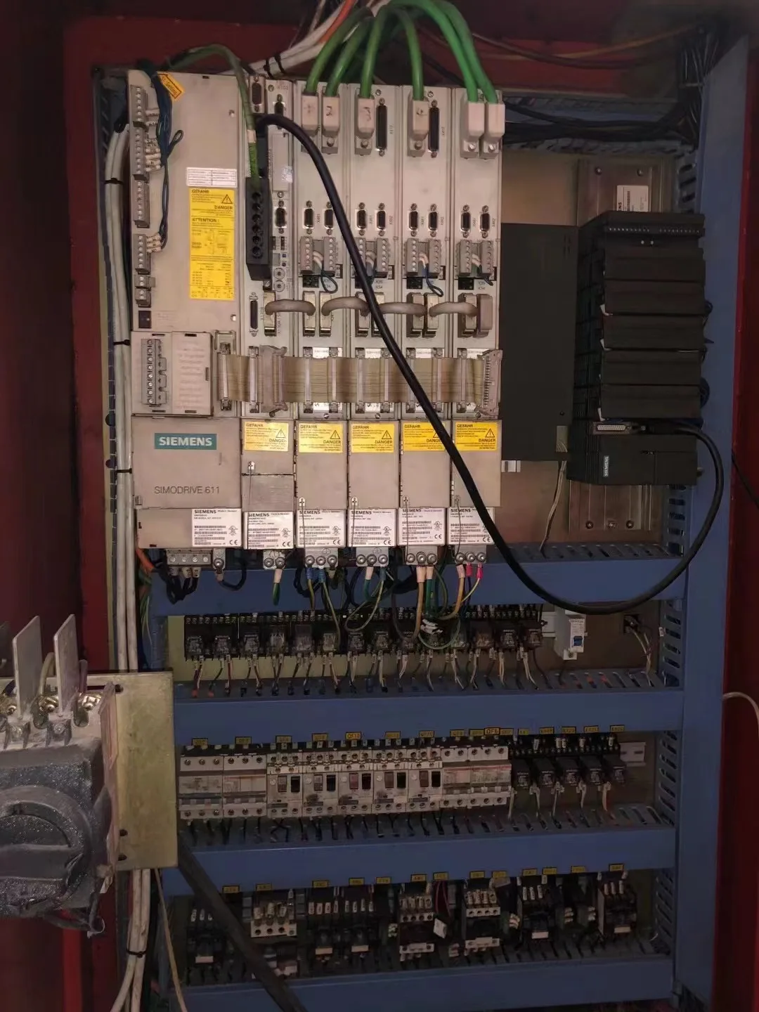 high speed taiwan twinhorn 1060 vmc siemens system cnc 5 axis milling machine for sell