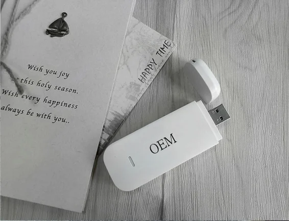 OEM dongle 4g pocket  wifi  router usb interface Download speed 150Mdps that can be connected to smartphones and laptops