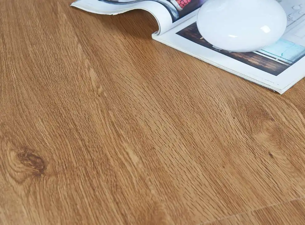 high quality click system pvc vinyl floor tile