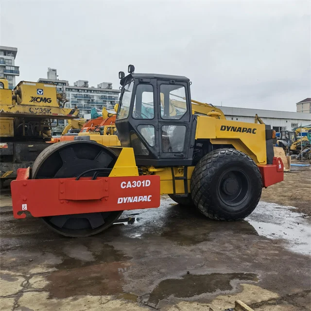 Б/у дорожный каток Dynapac CA301D б/у строительное оборудование