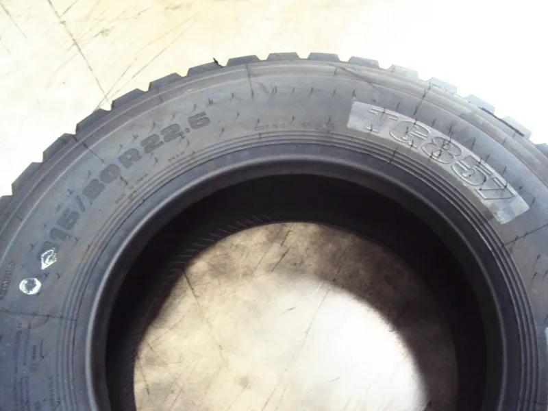 Level up new truck and light pick up tyres 11R22.5 13R22.5 295/80R22.5 315/80R22.5 competitive quality good reviews