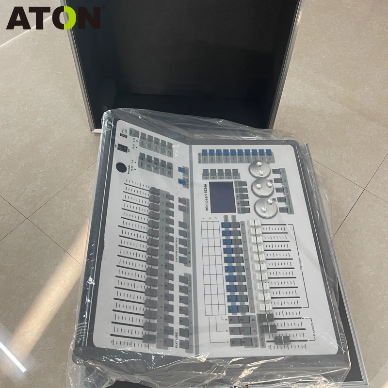 15.4in Screen DMX512 DMX 1024 Lighting Console Generation 2 Tiger Touch DMX Controller