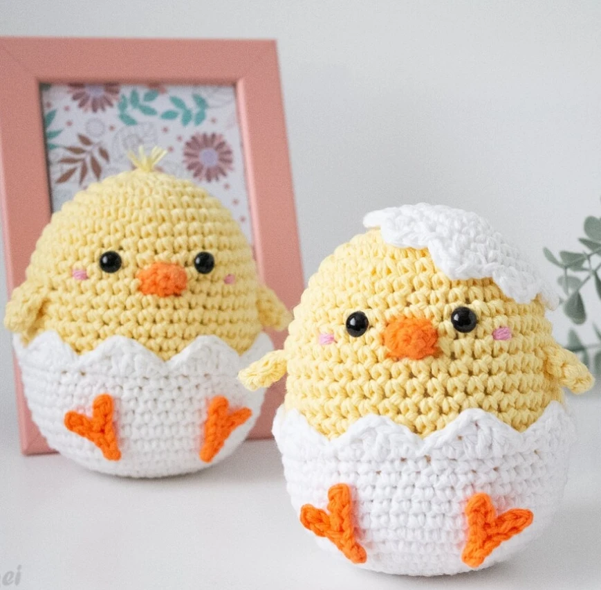 Wholesale Hand Crochet Easter Chickens Toys Amigurumi Cute Animals Toys Hand made Easter Egg Kids Gifts