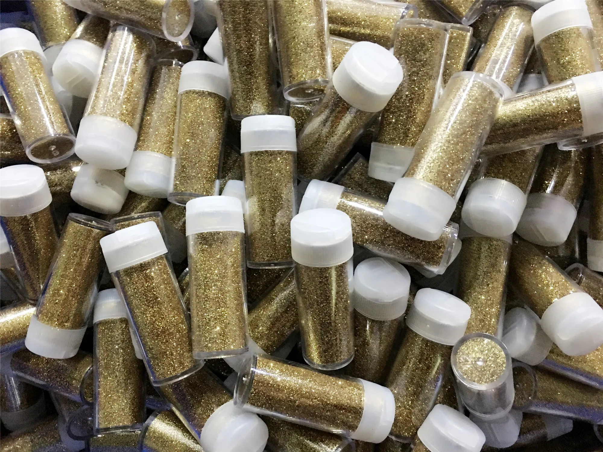 Wholesale Color Glitter Powder for Cosmetic Christmas Decoration Holographic PET DIY Craft Nail Art Glitter Powder Free Sample