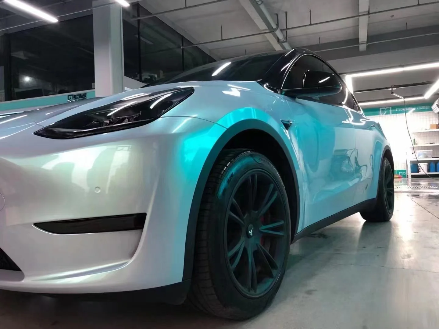 Warranty 1.52*17m High Glossy Metallic Color Changing Blue to Green Car Body Vinyl Wrap