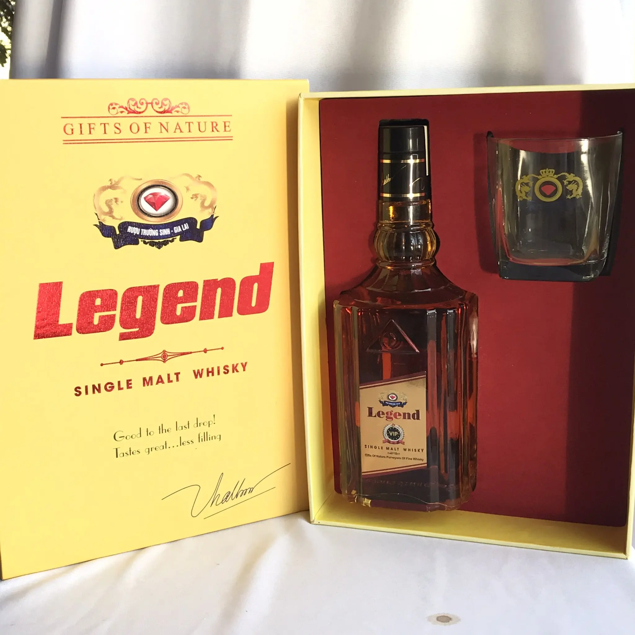 Legend Vip Whisky Bottle With Alcoholic Beverage Grains And Herbs Blended Grain Whisky