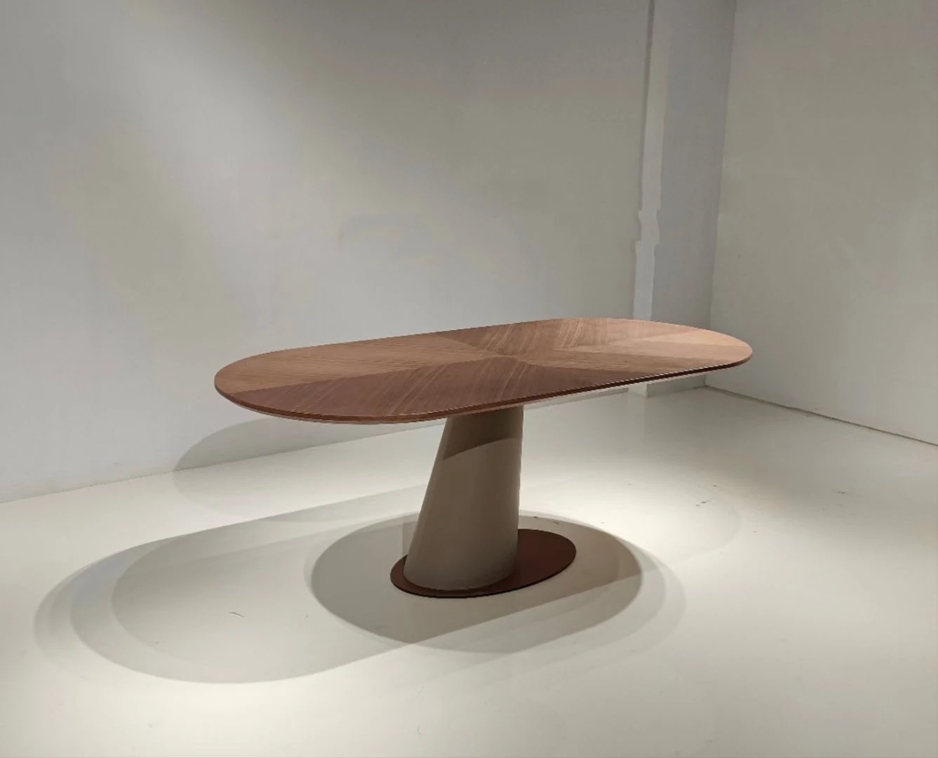 High quality customized size color wood table restaurant furniture wooden tables curved base wooden table