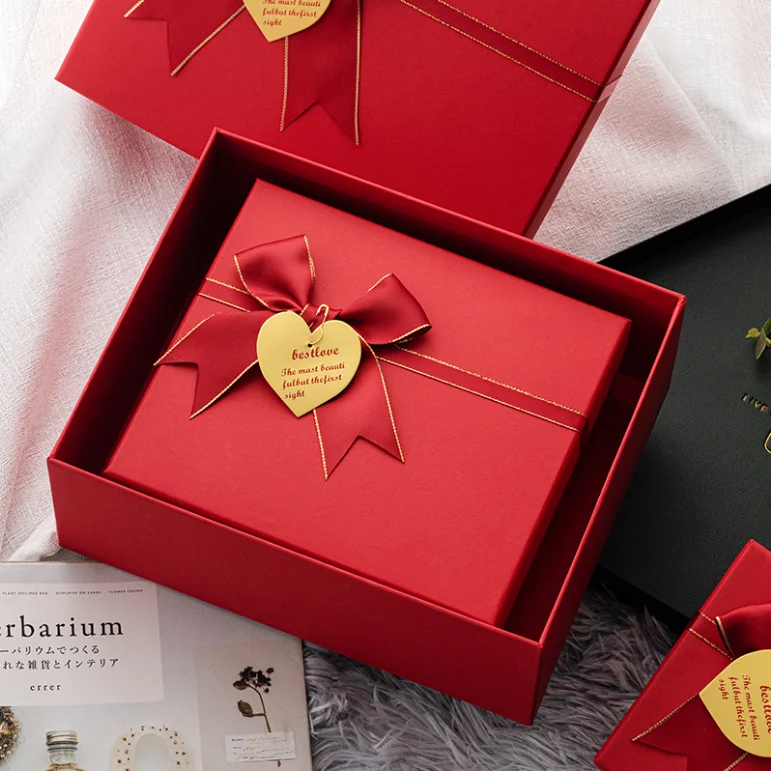 Factory Red Customized Luxury  Gift Boxes Christmas Packaging Box Top-end Cosmetic Shipping Box Valentines days Gifts