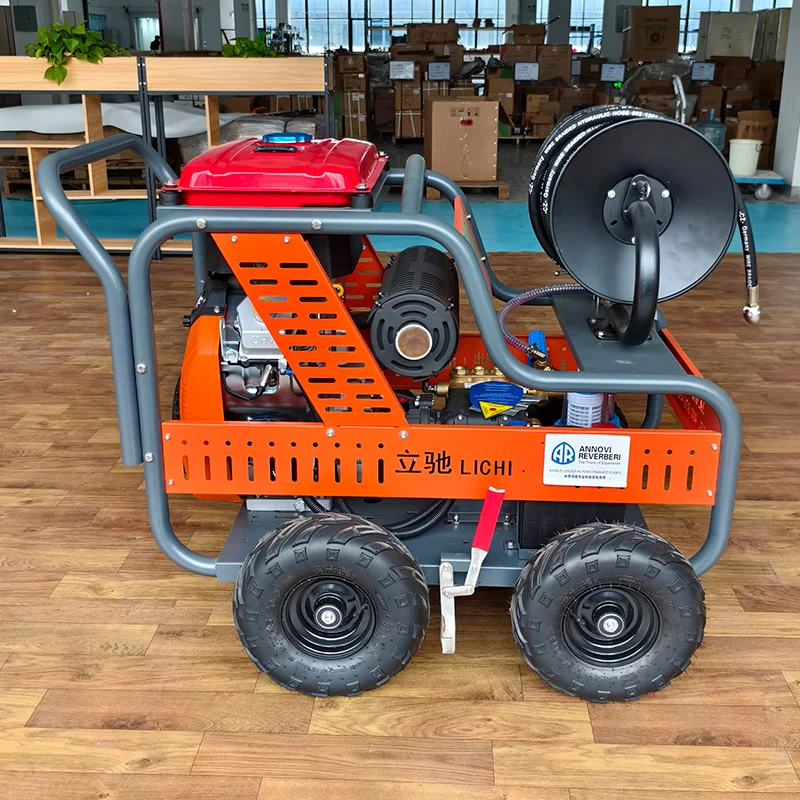 LC 17MPA 70LPM 27KW Sewer cleaning machine Toilet dredging, gasoline high pressure pipeline dredging and cleaning equipment