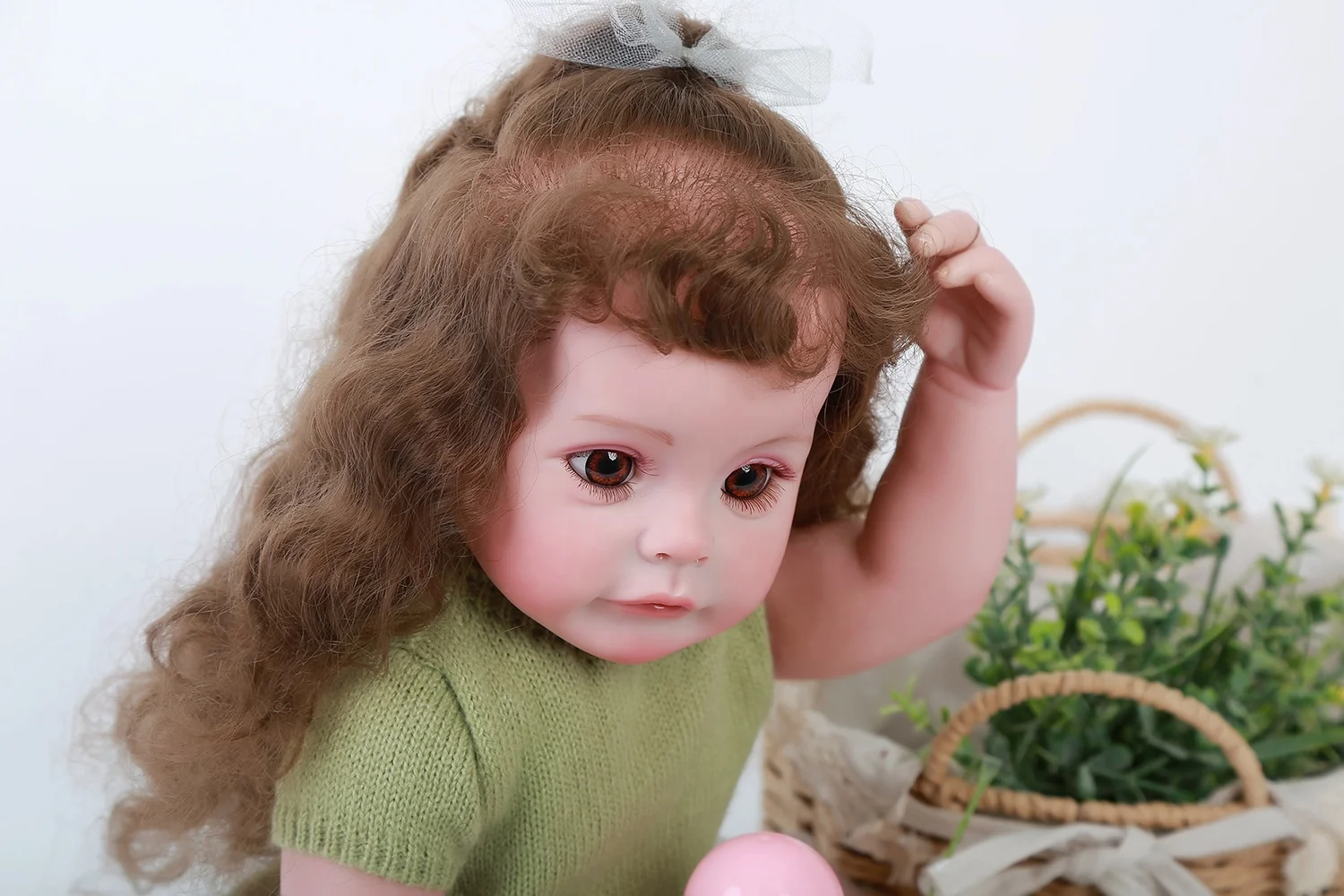 Hot Sell 22Inch/55 Cm  Beautiful Long Hair Soft Customized Lifelike Silicone Vinyl Baby Reborn Doll For Kids