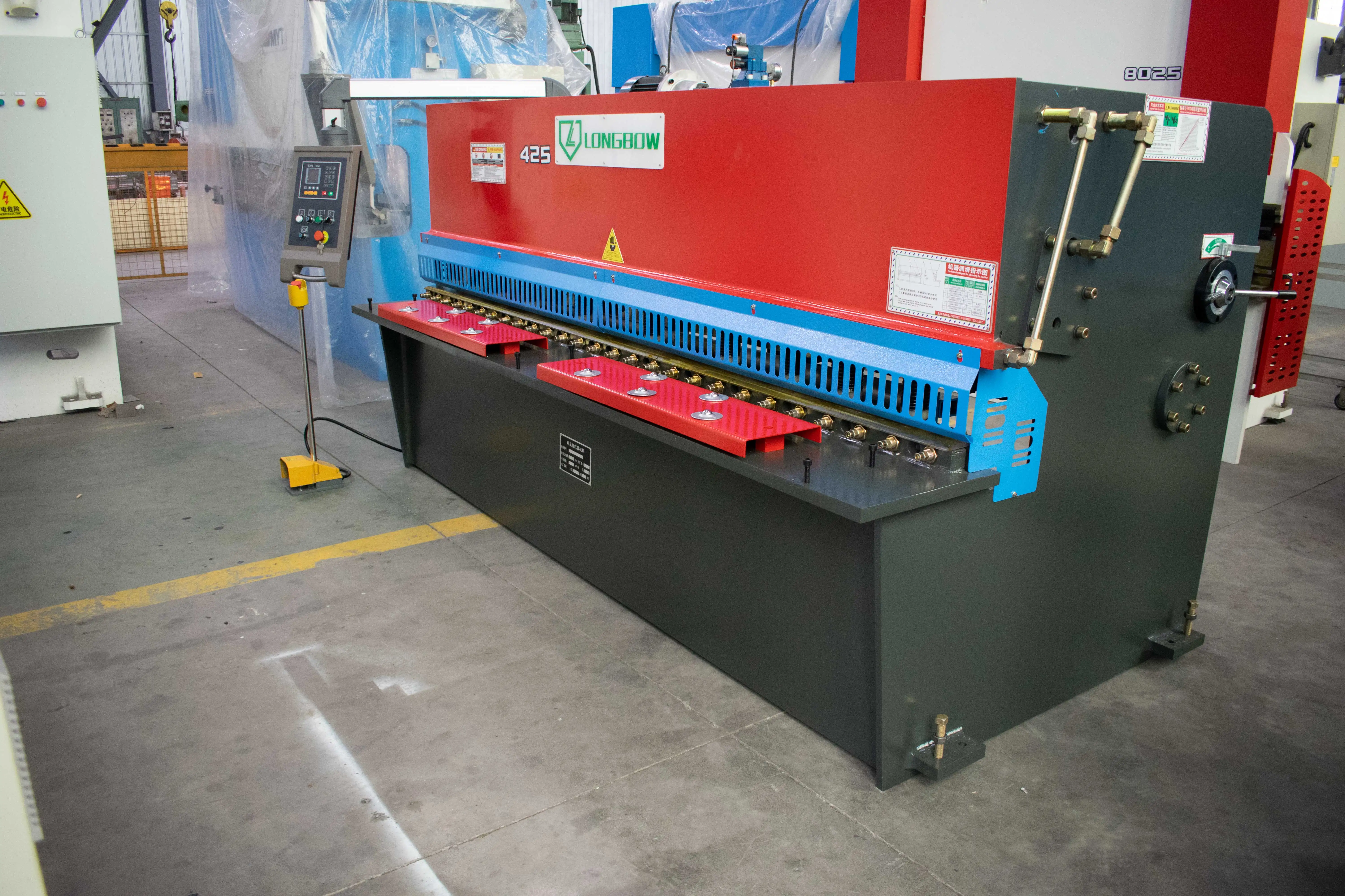 2022 New Model Hot Sale QC12K-4*2500 hydraulic shearing machine for stainless steel