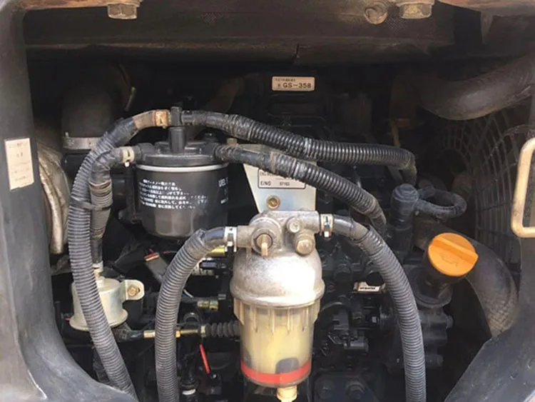 Komatsu 35 used almost new hydraulic crawler excavator