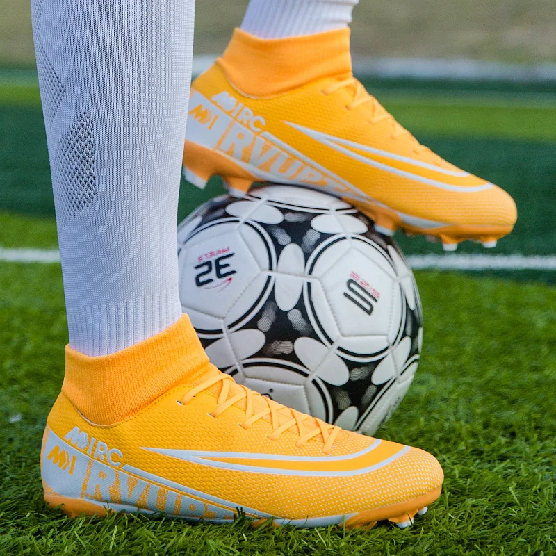 New Style Suitable For Anti-skid in Outdoor Sports Football Soccer Boots Nails Spikes Football Shoes