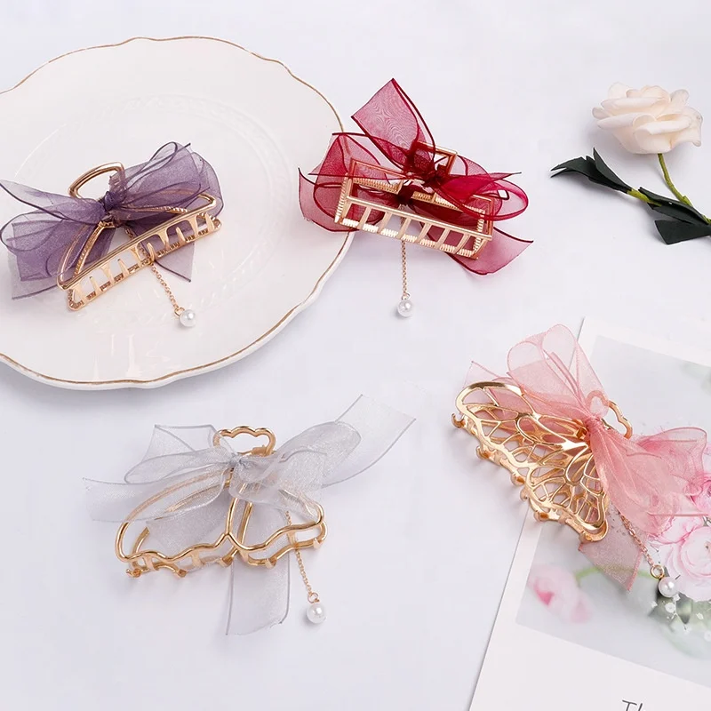 MIO Korean Women Wedding Head Pieces Pearl Pendant Tassel Shark Hair Claw Golden Metal Clamp Clip With Bowknot Net Yarn