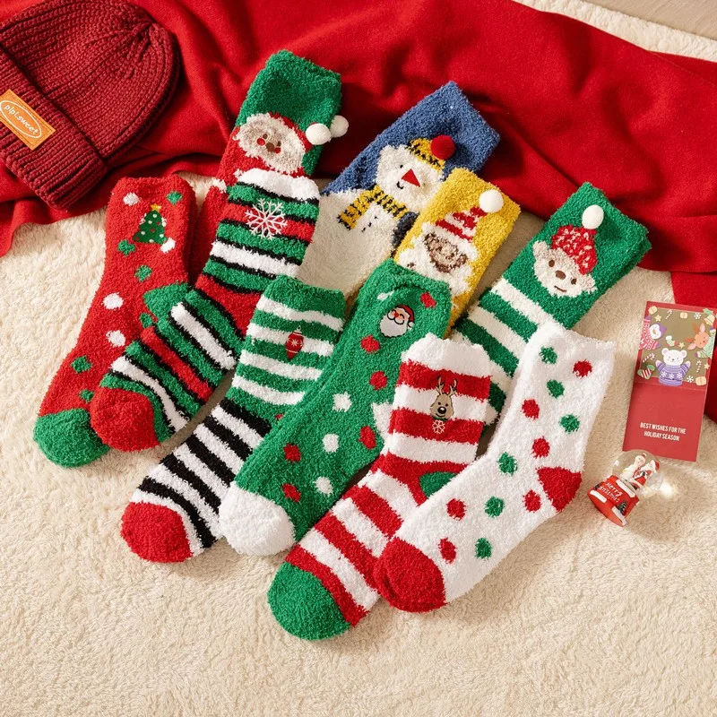 Unique Packaging Winter Coral Fleece Female Cartoon Plus Velvet Thickening Sleep Christmas Gift Socks With Christmas Balls
