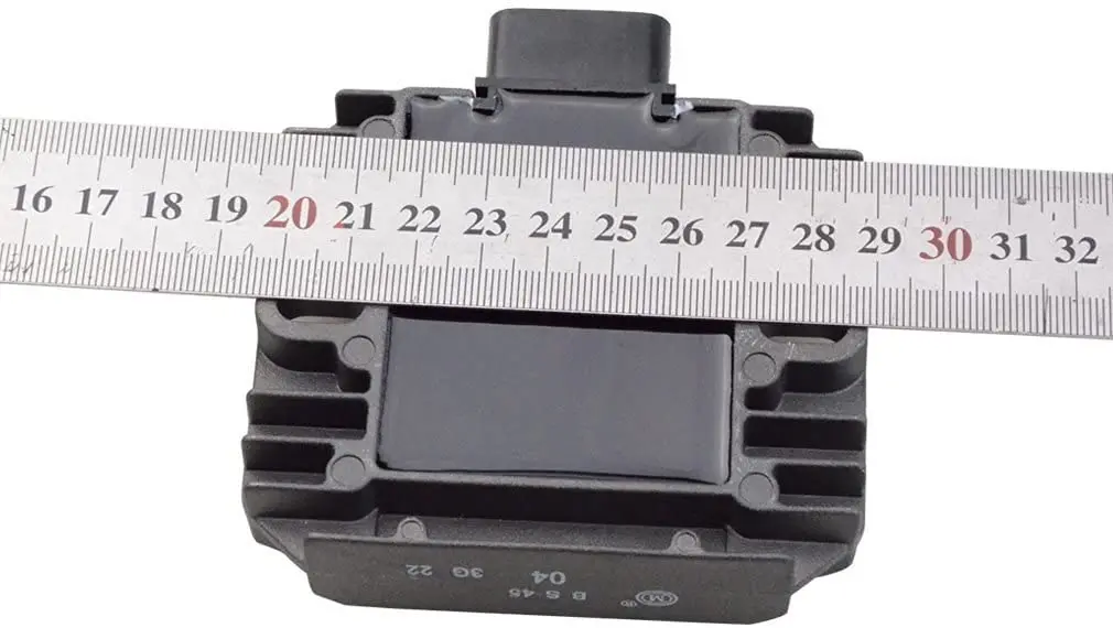 GOOFIT Voltage Regulator Rectifier Replacement For Kawasaki Ninja 250/300/650 Z750/S Z800/1000 ZX1000 GA ATV Scooter Moped Motor