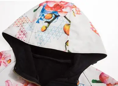 Outdoor custom made women floral printed hooded windbreaker jacket