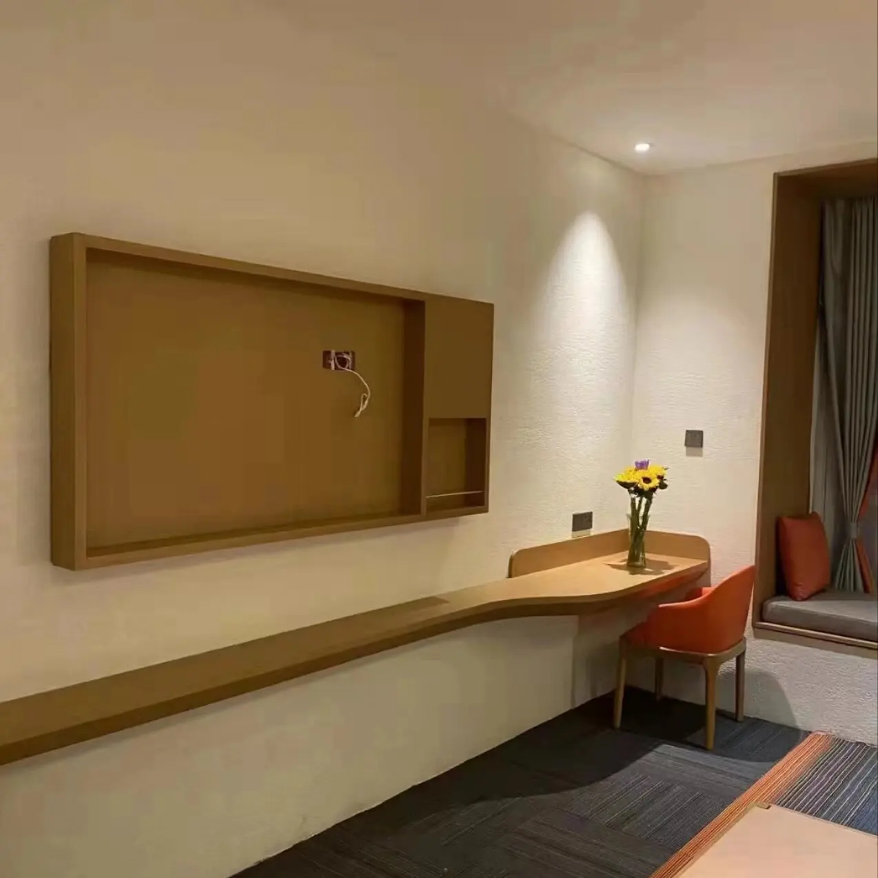 Customize Hotel furniture Indoor And Outdoor Table Furniture Hotel Furniture Bed Room Bedroom Set