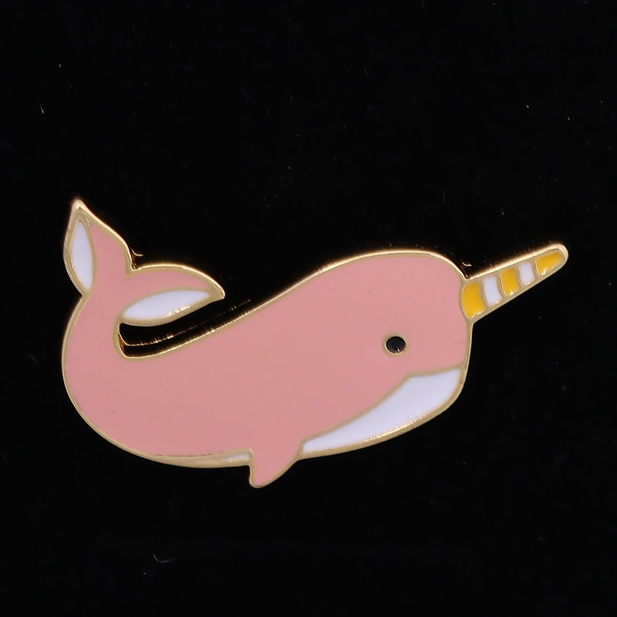 Cute dolphins Enamel Backpacks Pins Cool Enamel Brooches Enamel Lapel Pins for Steampunk Badge Jewelry