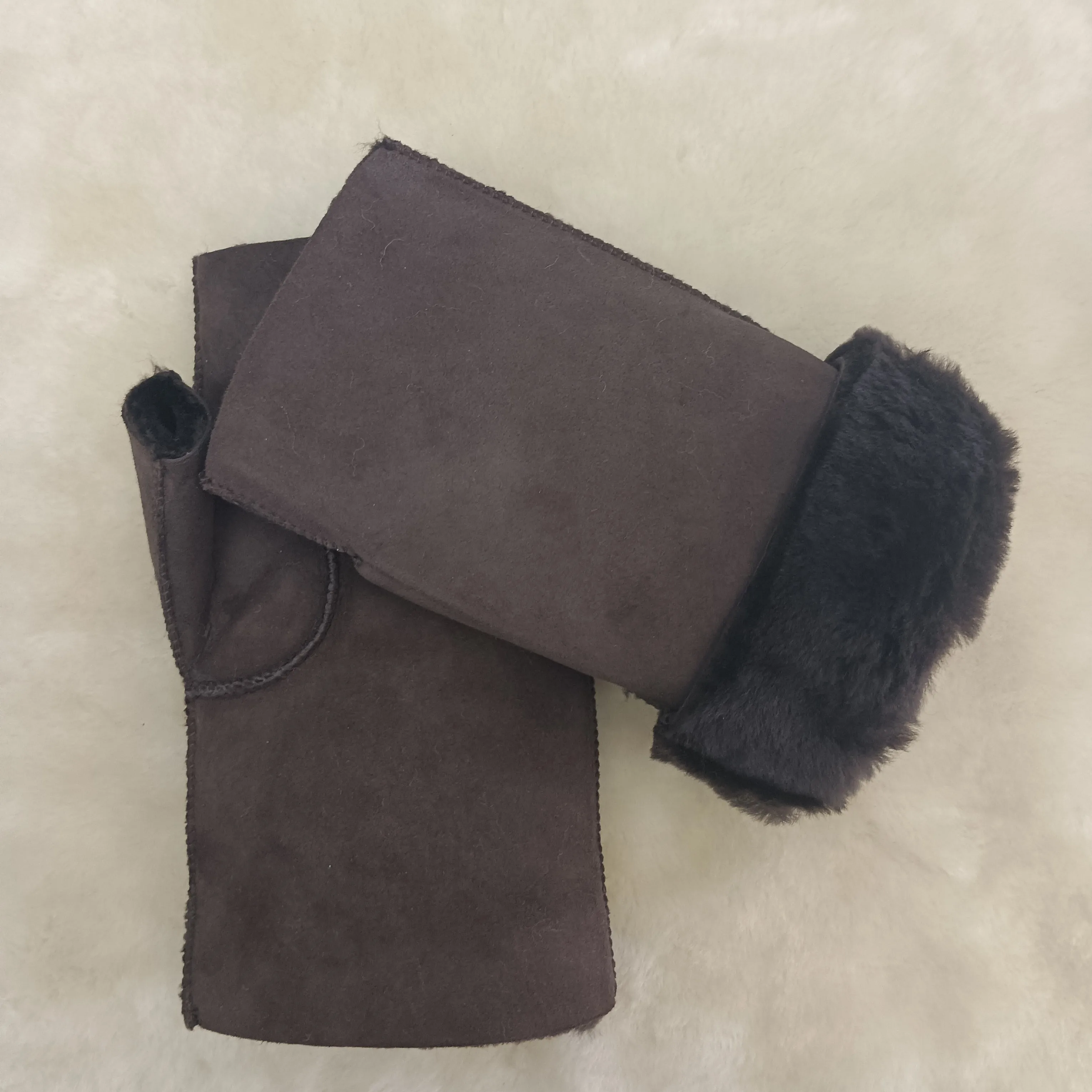 Elegant Women Winter Fingerless Gloves Warm Soft Wool Sheepskin Mittens Half-Finger Design with Elastic Cuffs