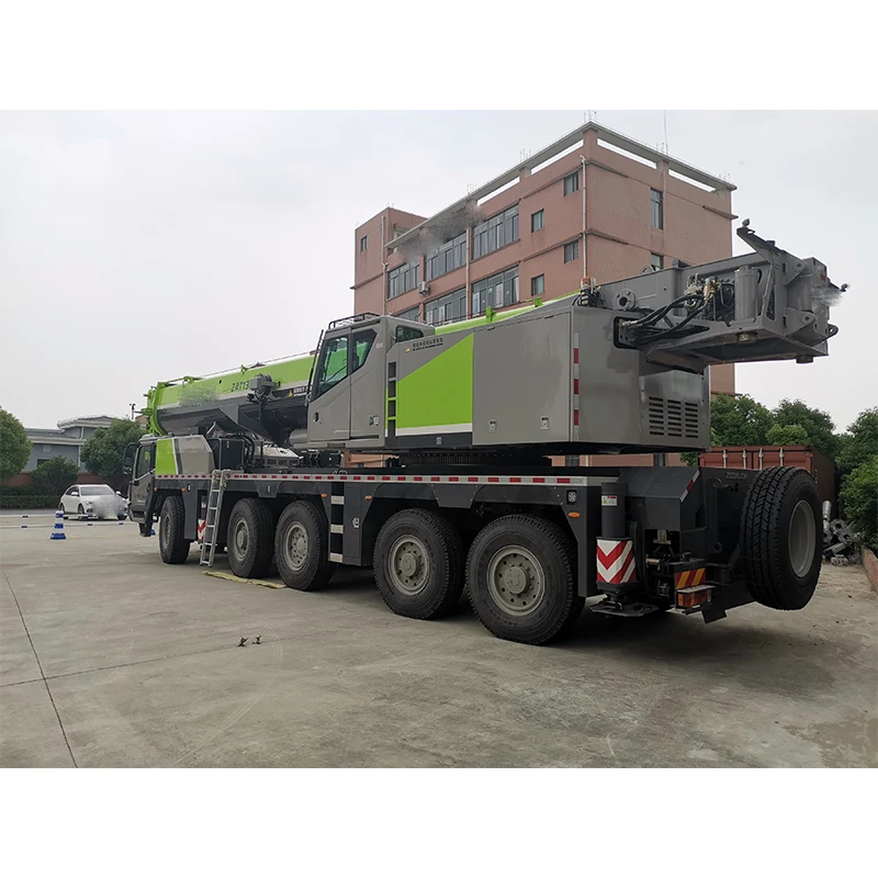 Zoom Lion 130t Truck Crane with 8 Section Boom Ztc1300V863