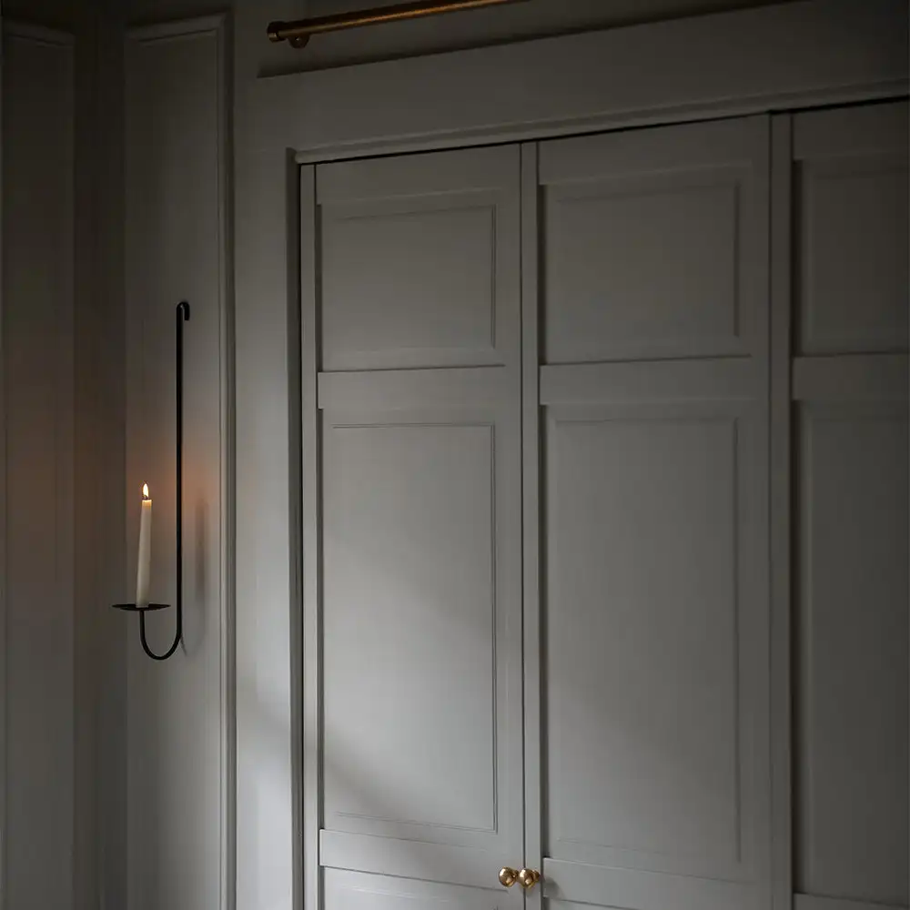 Oniya Modern Black Wall Mount Iron Single Candle Holder