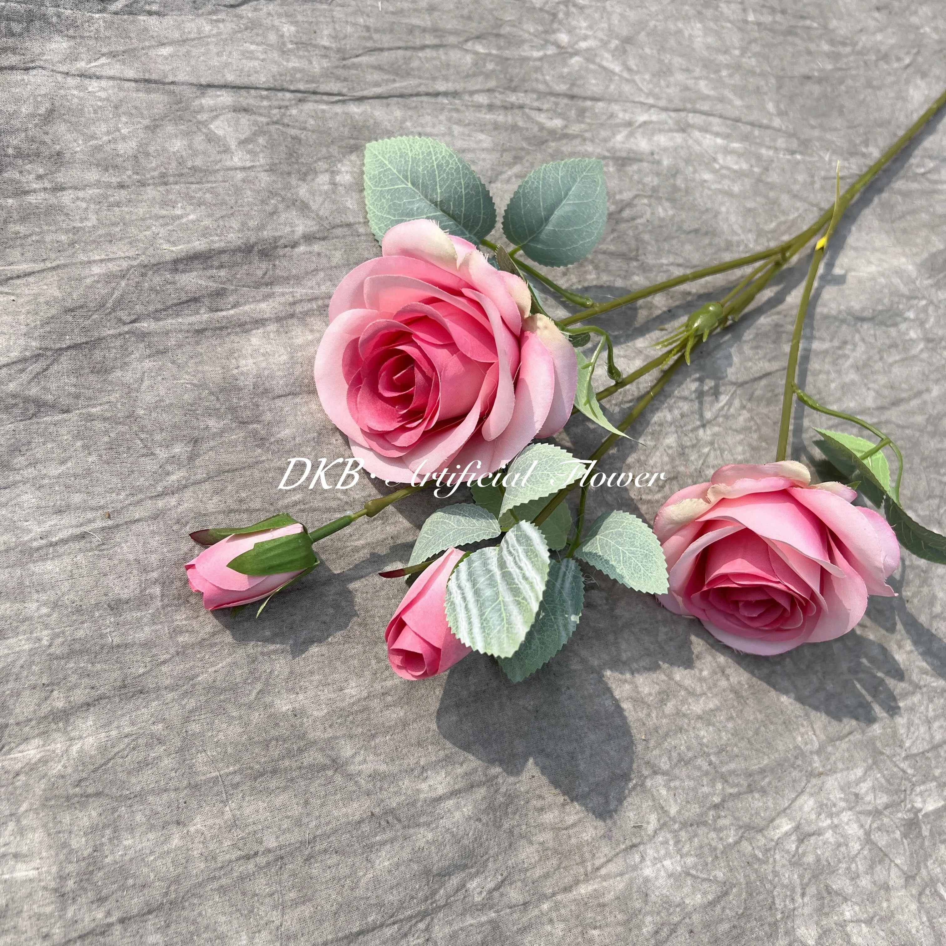DKB low price wholesale wedding decoration high quality silk roses artificial flowers for wedding table decoration