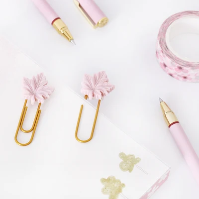 
cheap pink Series Stationary Set pen Push Pins paper clip binder clip 
