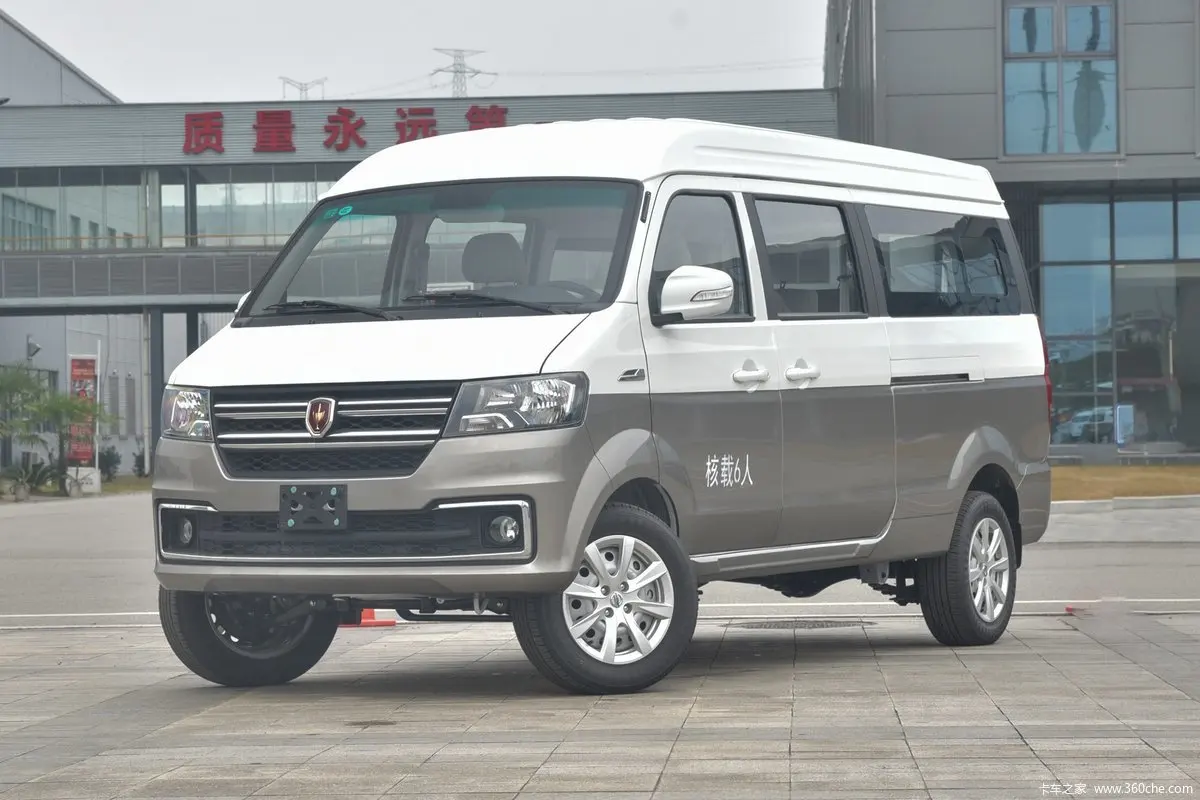 2024 chinese cheap Mini Bus Jinbei Hiace new bus 110hp 1.5L gasoline Mini van