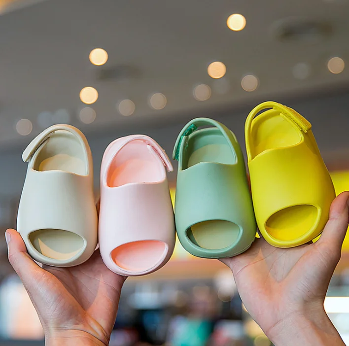 Drop Shipping Custom Colorful Inspired Kids Yeezy Slides Sandals Yezzy With Strap For