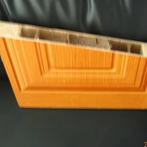 Искусственные двери