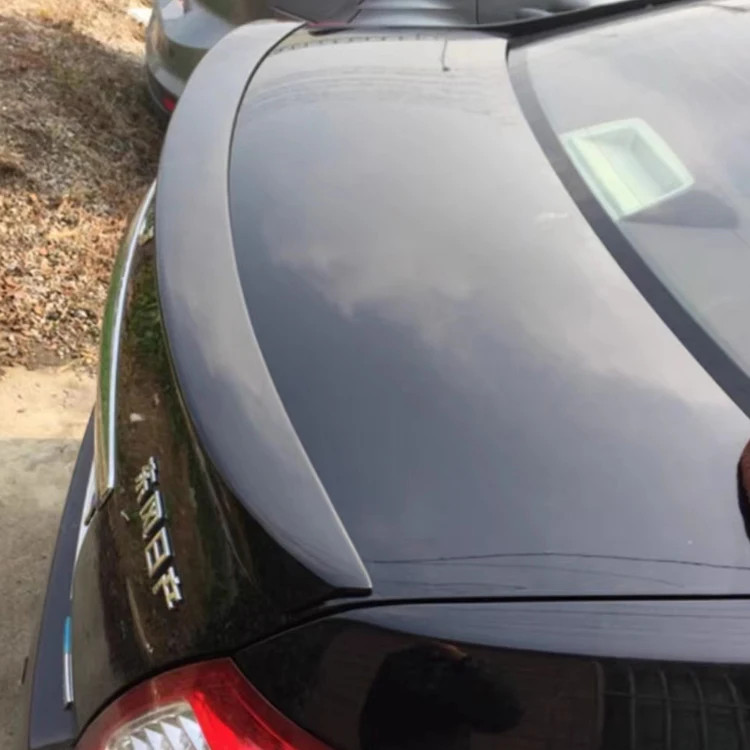 Mingao factory high quality no punching carbon fiber top rear spoiler car roof racks for nissan Skyline spoiler