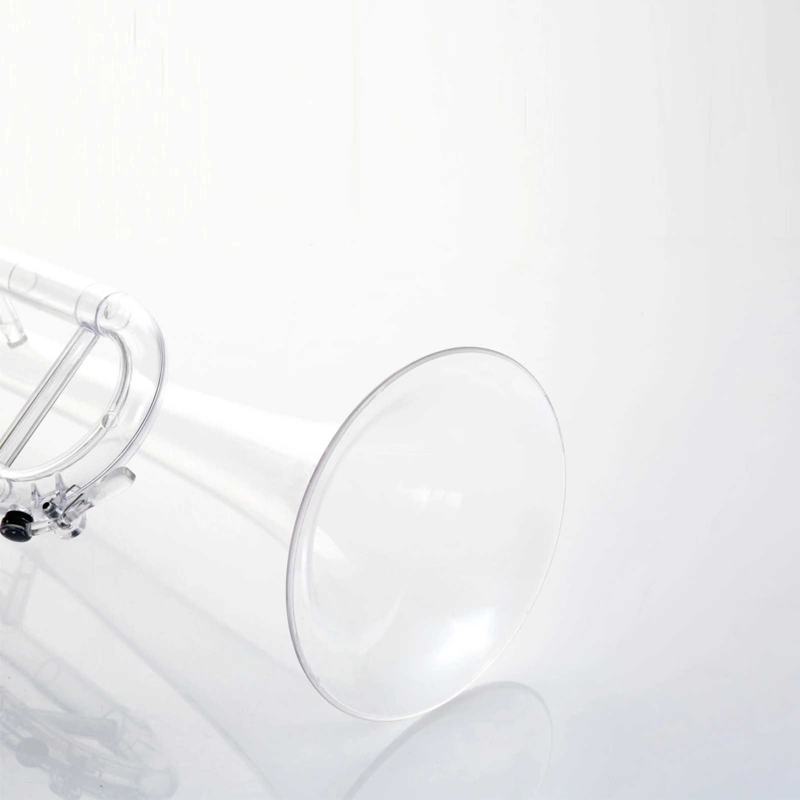 New Arrival Professional Transparent Standard Plastic Bb Trumpet Set with 3C Mouthpiece 7C Mouthpiece