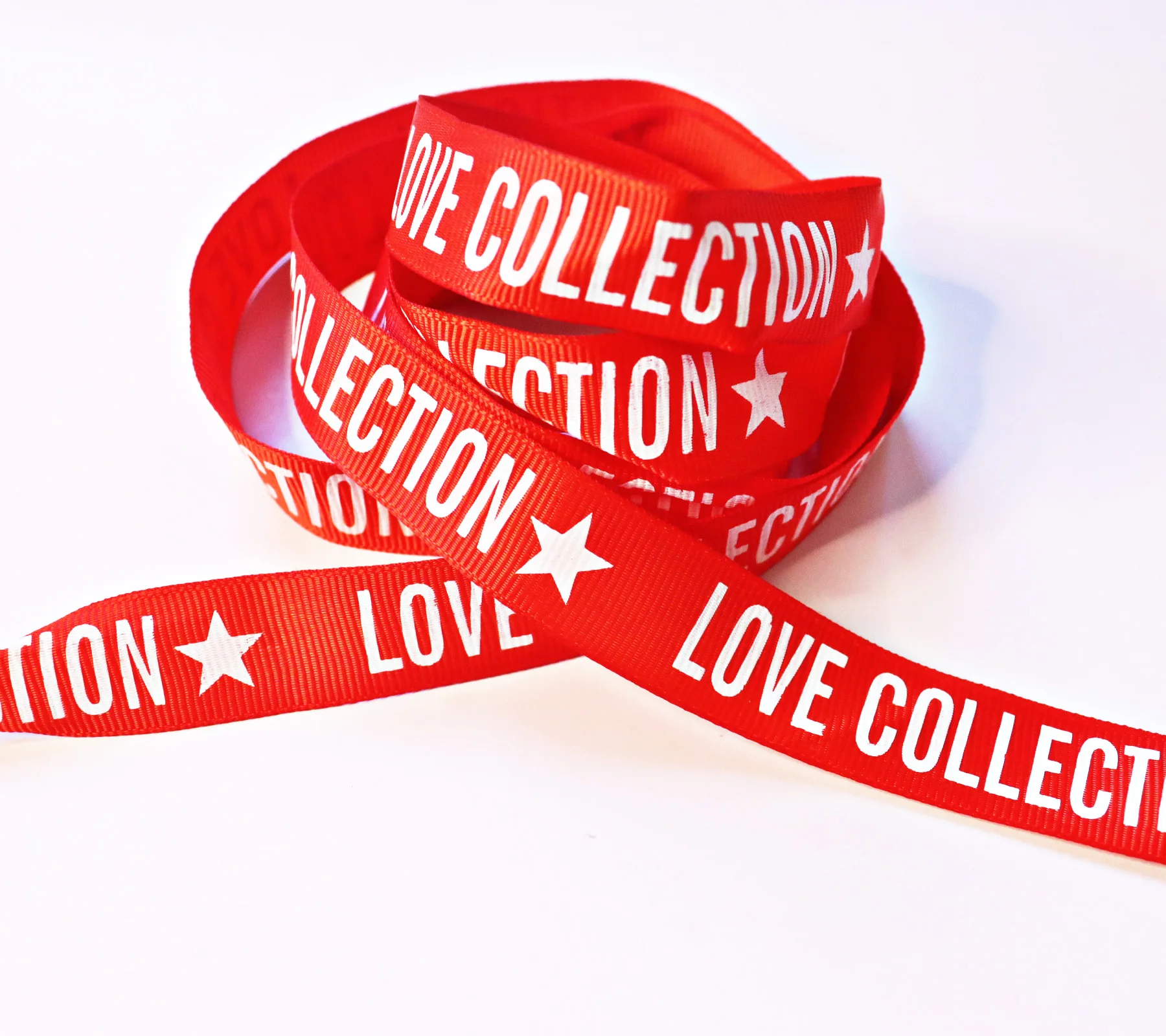 Одежда для мальчиков, футболки для младенцев мужского пола ткани c короткими рукавами в рубчик с отделкой в рубчик воротник для мужчин и женщин, черного, желтого, красного цветов, белого и синего цвета