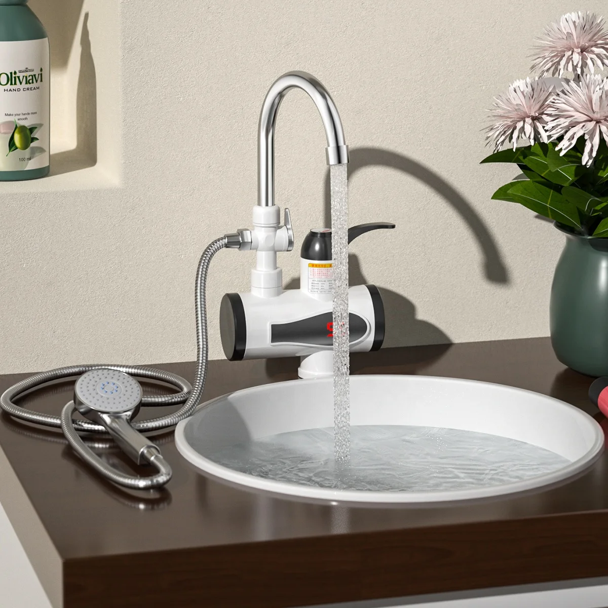 Wellthing factory direct electric hot water faucet instant heating faucet shower head hot water heater tap