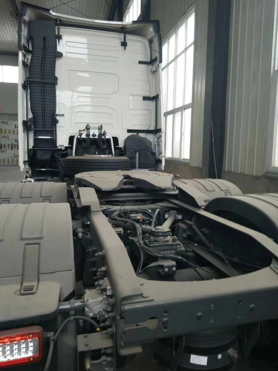 2018 2019 used  vol vo  6*2 used strong power truck Head tractor 460HP Tipper