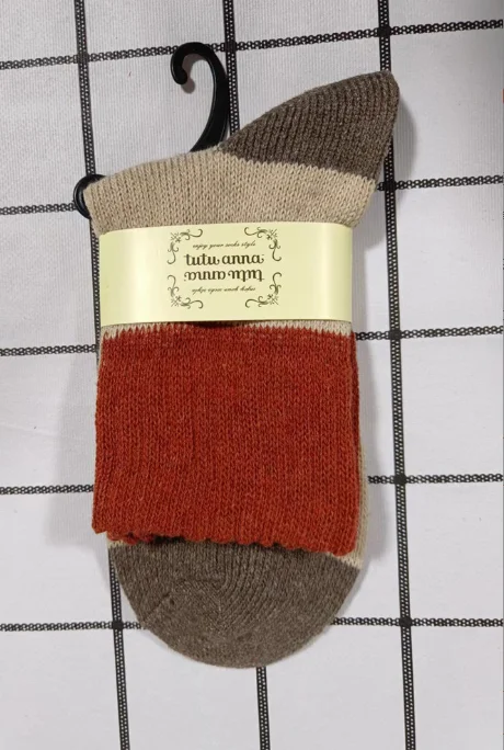 Rabbit Wool Mid-calf Socks Autumn and Winter Color Blocking Thickened Warm Wool Ladies Business Casual Cuff Knitted Woolen Socks