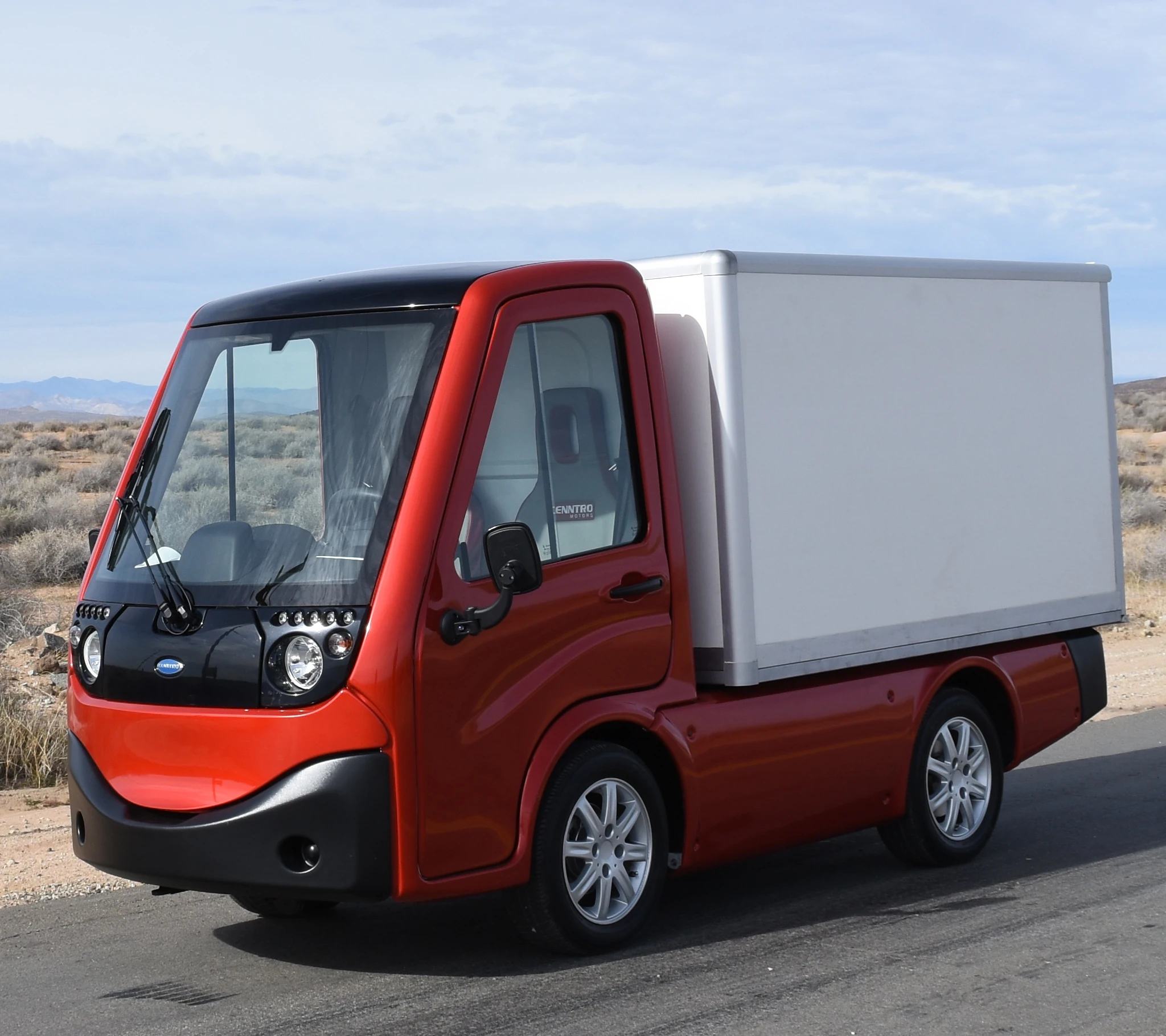  Метро EEC N1 Электрический фургон автомобиль грузовик 10 0 кВт Мотор 86 4 V 13.0kwh E авто/детскй 4-колесный 2 сиденья 85км/ч 500 кг расстояние 100