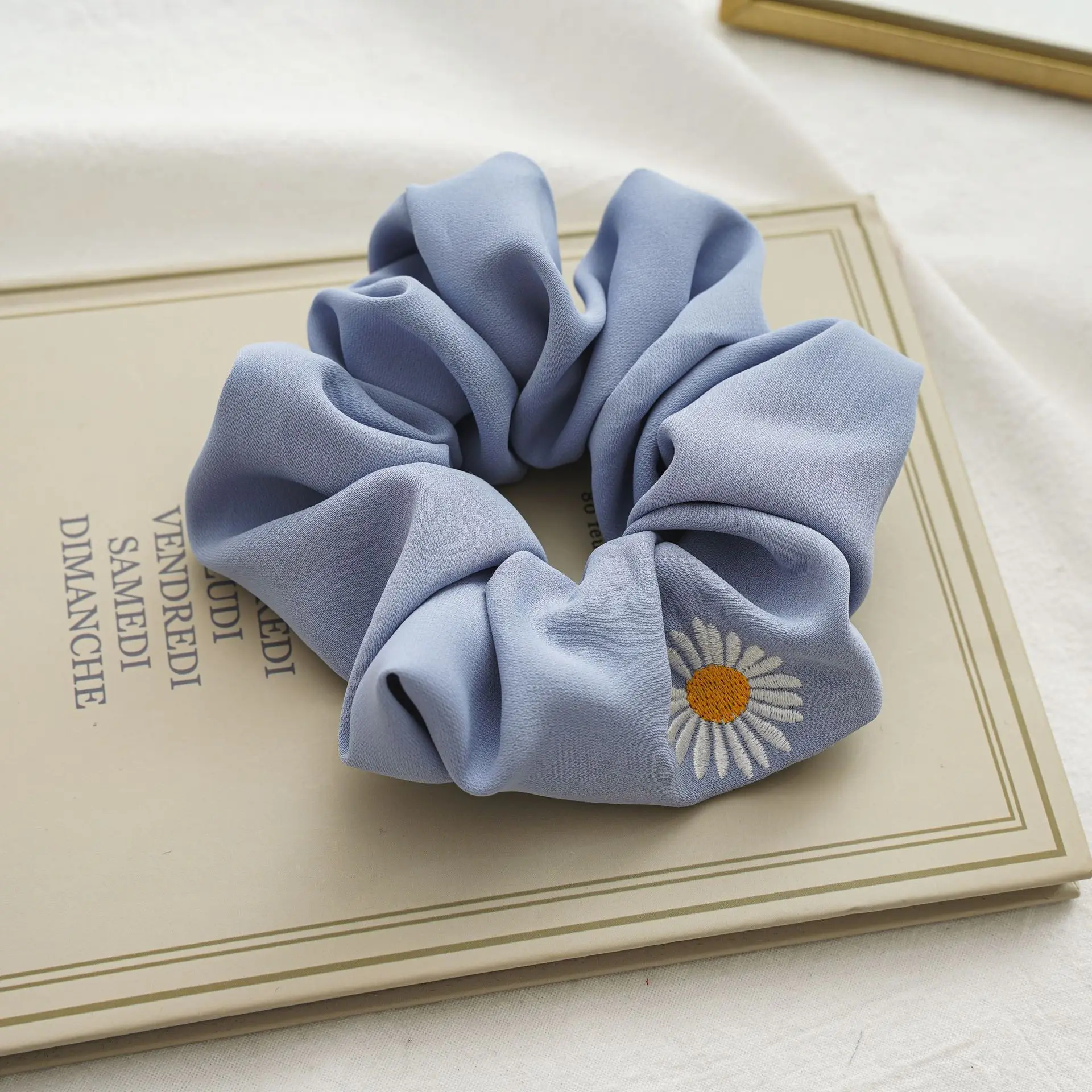 Fabric Elastic Band Scrunchies Custom Flower Printed  Hair Ties Polyester Scrunchies For Women