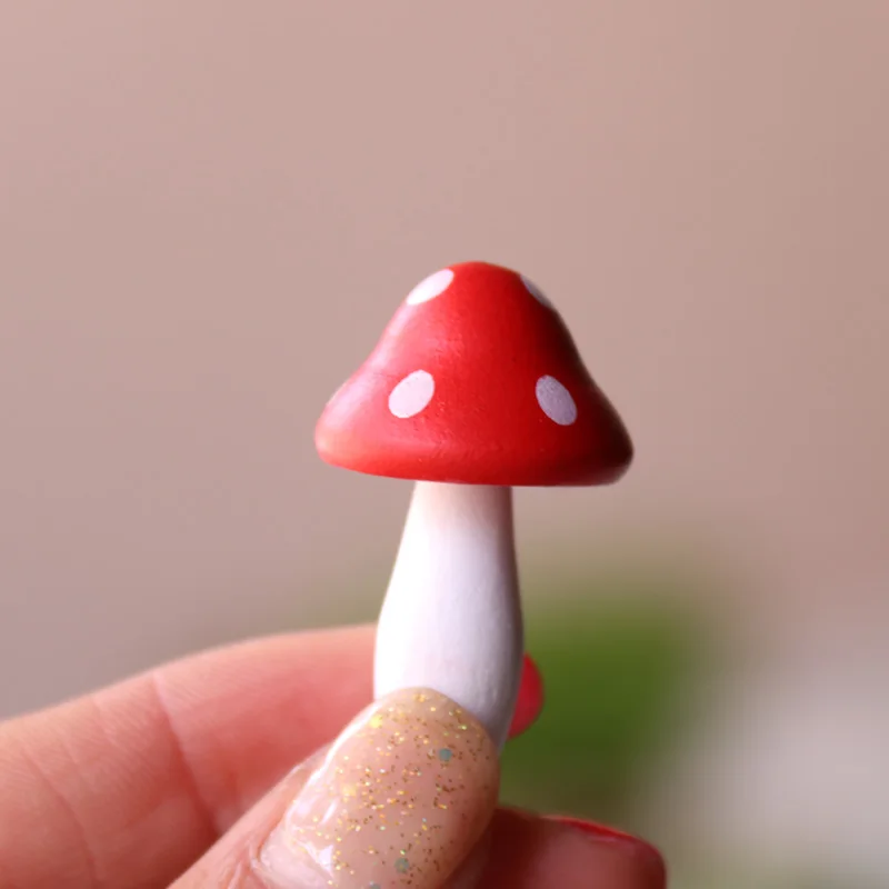 Color Mushrooms Miniature for Fairy Garden Mini Mushroom Figurines Home Accessories Wood Simulated Artificial Mushroom