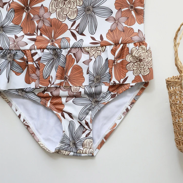 New Style Girls Swimwear Bathing Suits Baby Swimsuit Girls Ruffle Bikini Children Swimsuit Beachwear