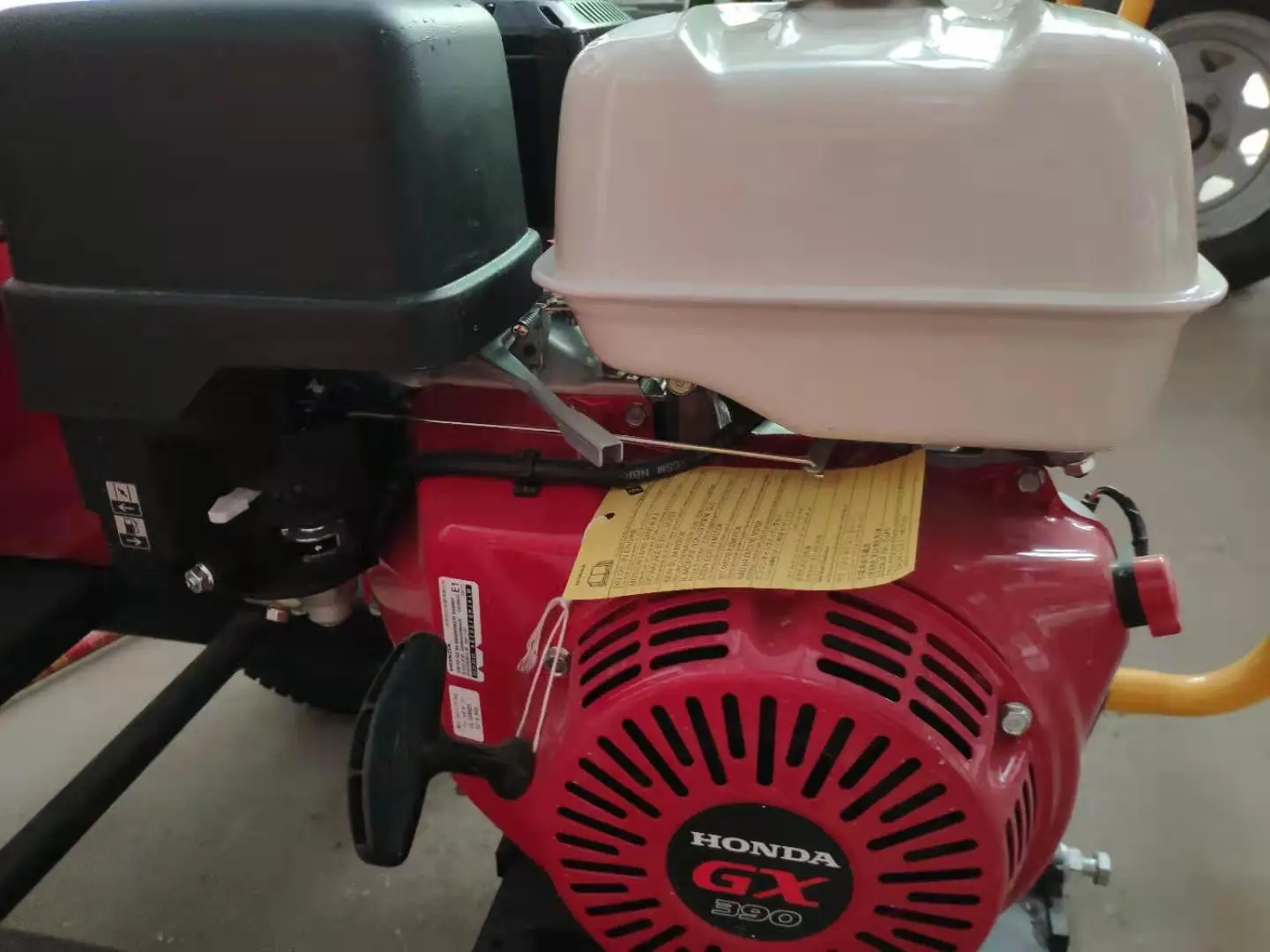 Branch shredder small portable gasoline garden machinery branch shredder tree shredder