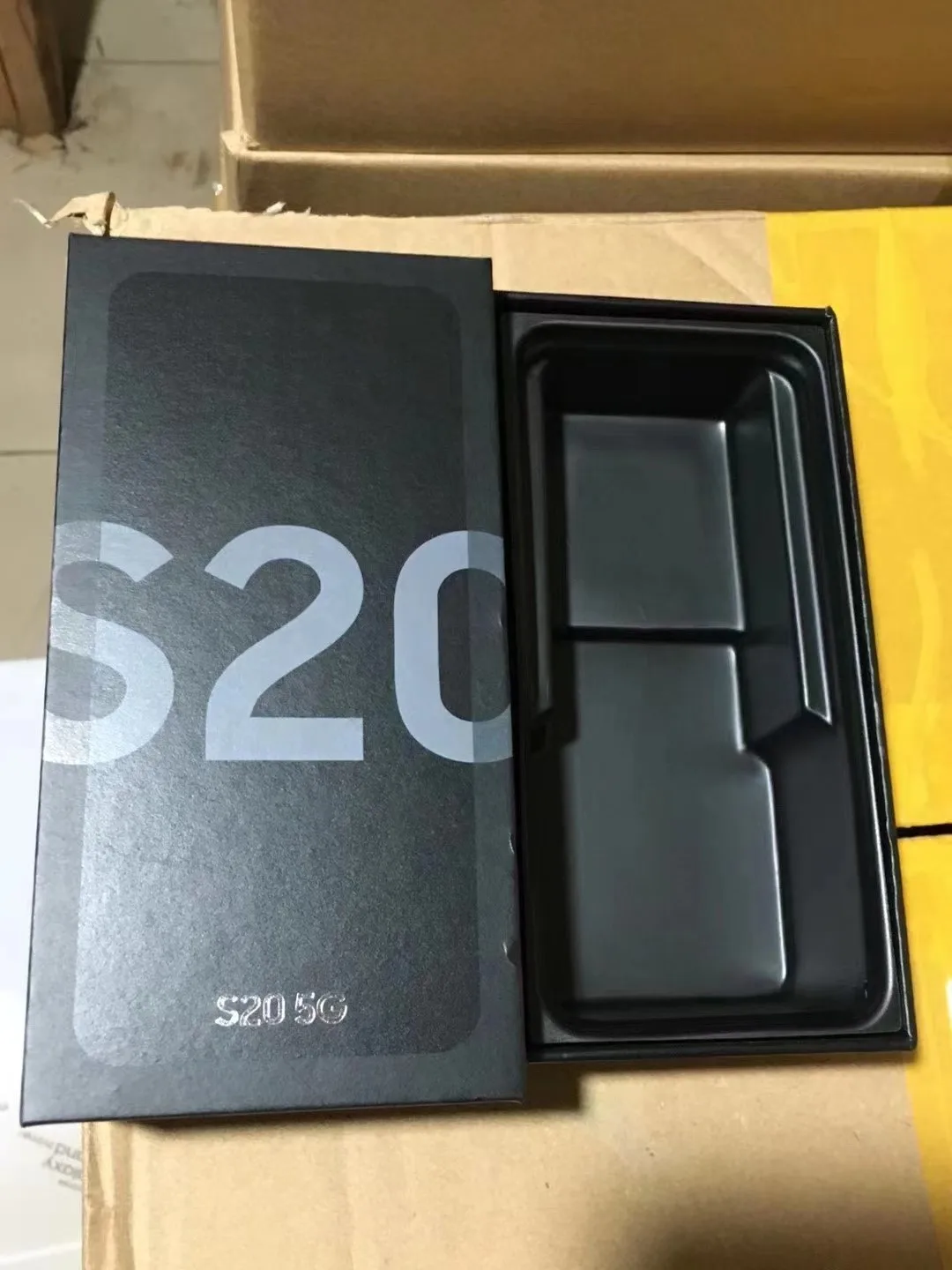 Wholesale High Quality Mobile Phone Packaging Box Galaxy Z flip 3 5 Fold 5 4 3 S20 S21 S22 S23 S24 ultra Note 10 20 Empty Boxes