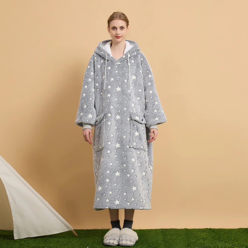 Long Oversize Sherpa Flannel Blanket Hoodie Big Pocket Blanket Sweatshirt For Women Men Teens