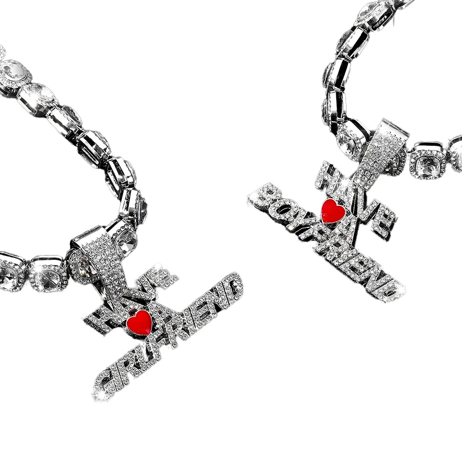 У NL2276 есть бойфренд-колар хип-хоп personalizado com pingente de letra diamante completo