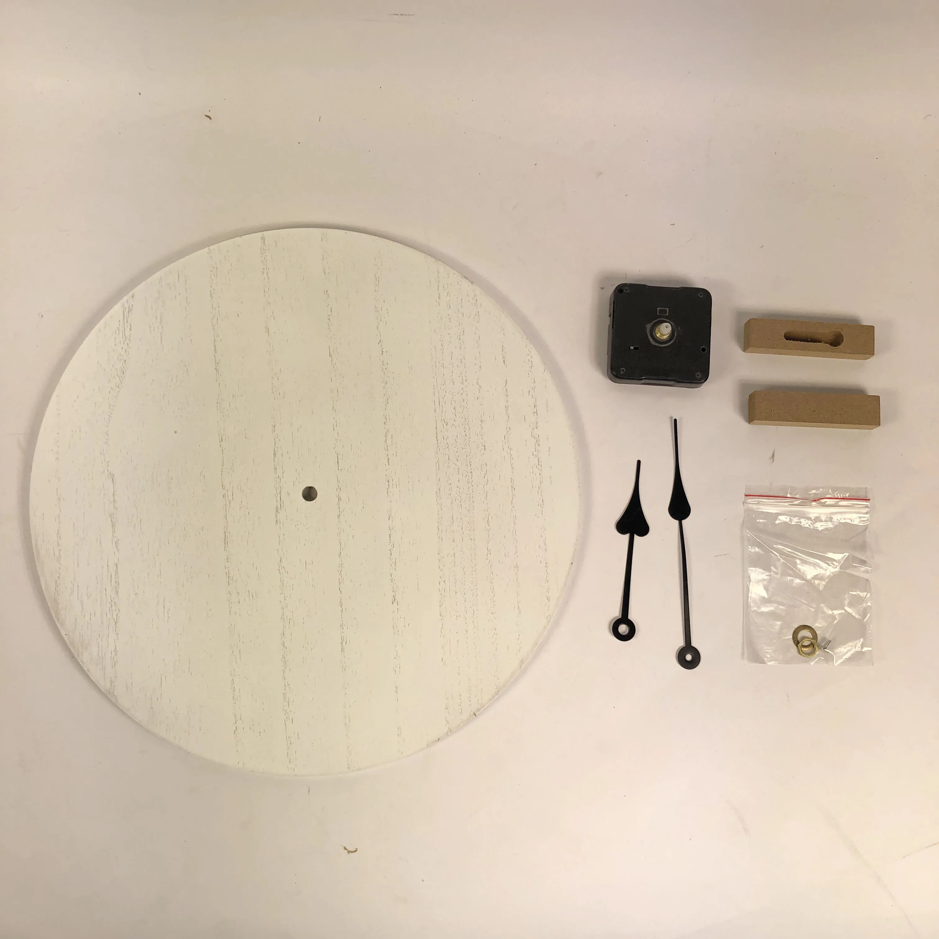 eco friendly white blank circular Cheap High Quality Wooden Wall Clock with wood texture